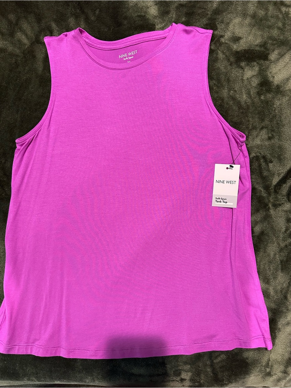 Nine West Sleeveless Tank Top in Vivid Magenta
